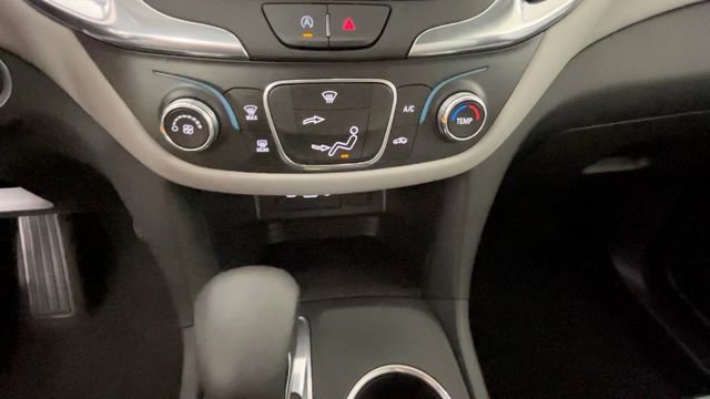 Used 2024 Chevrolet Equinox LS w/ LS Convenience Package FWD image 26