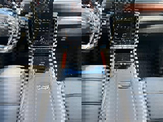 New 2026 GMC Yukon XL Denali w/ Denali Reserve Package image 23