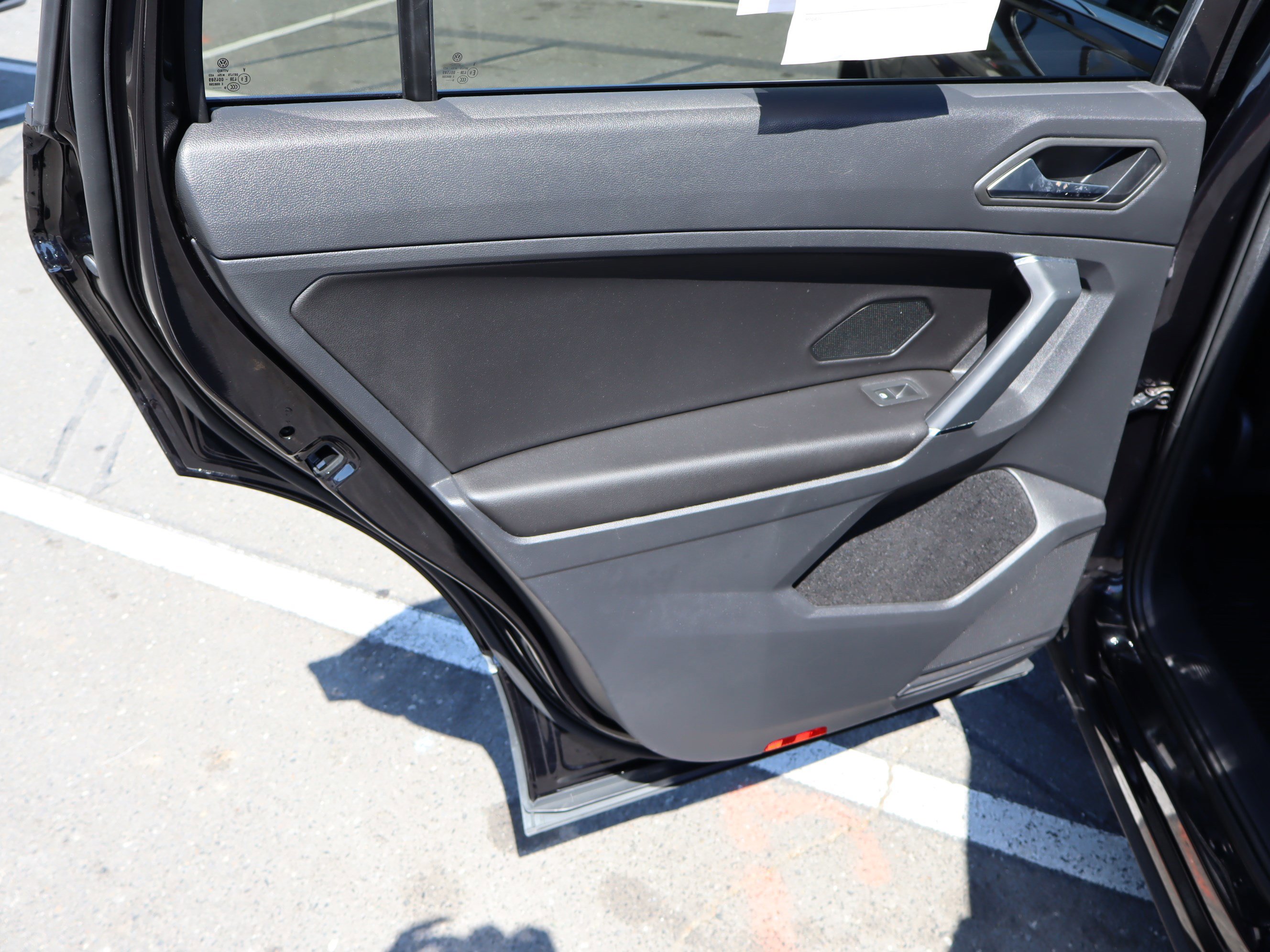Used 2020 Volkswagen Tiguan S AWD/4WD image 30