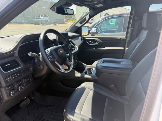 Used 2023 Chevrolet Tahoe LT w/ Luxury Package AWD/4WD image 5