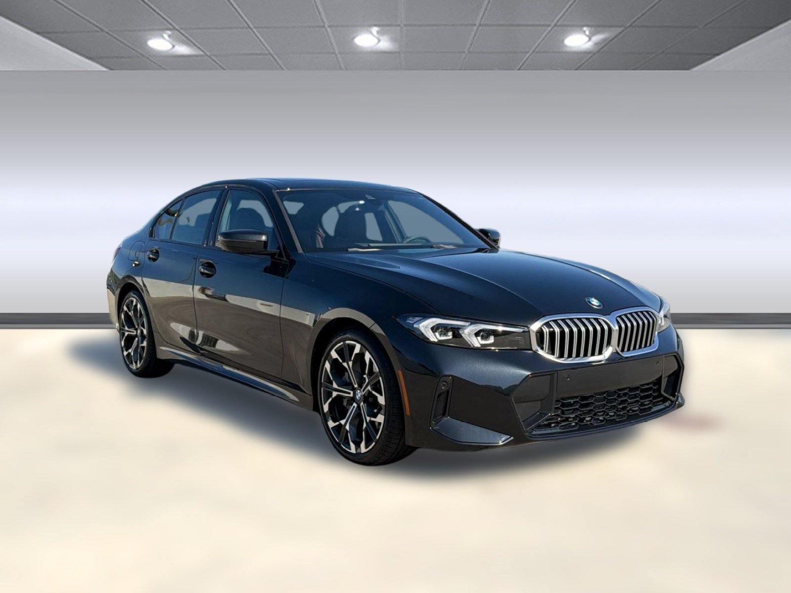 Used 2026 BMW 330i Sedan w/ M Sport Package RWD image 5