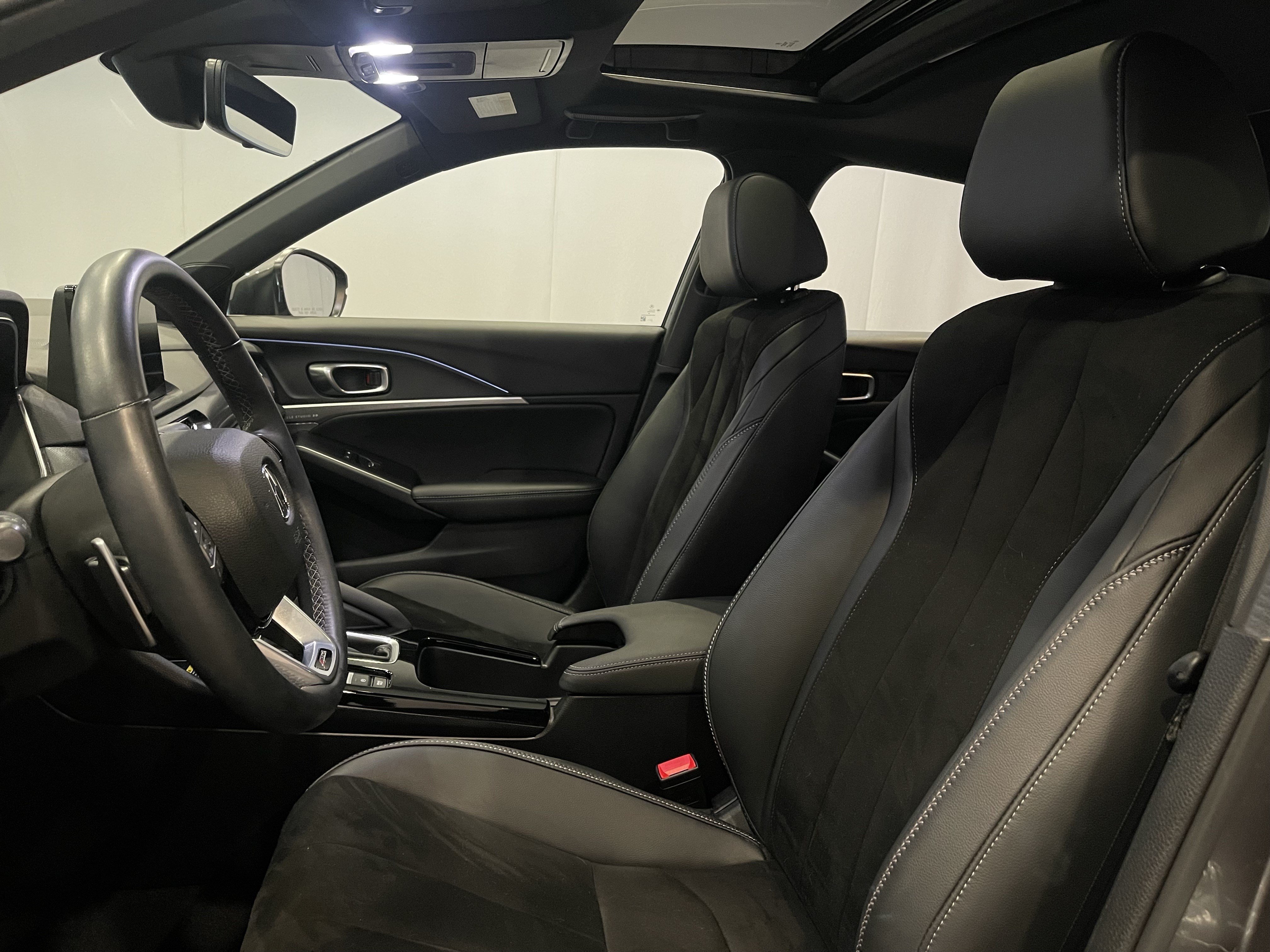 Used 2024 Acura Integra A-Spec w/ Technology Package FWD image 14