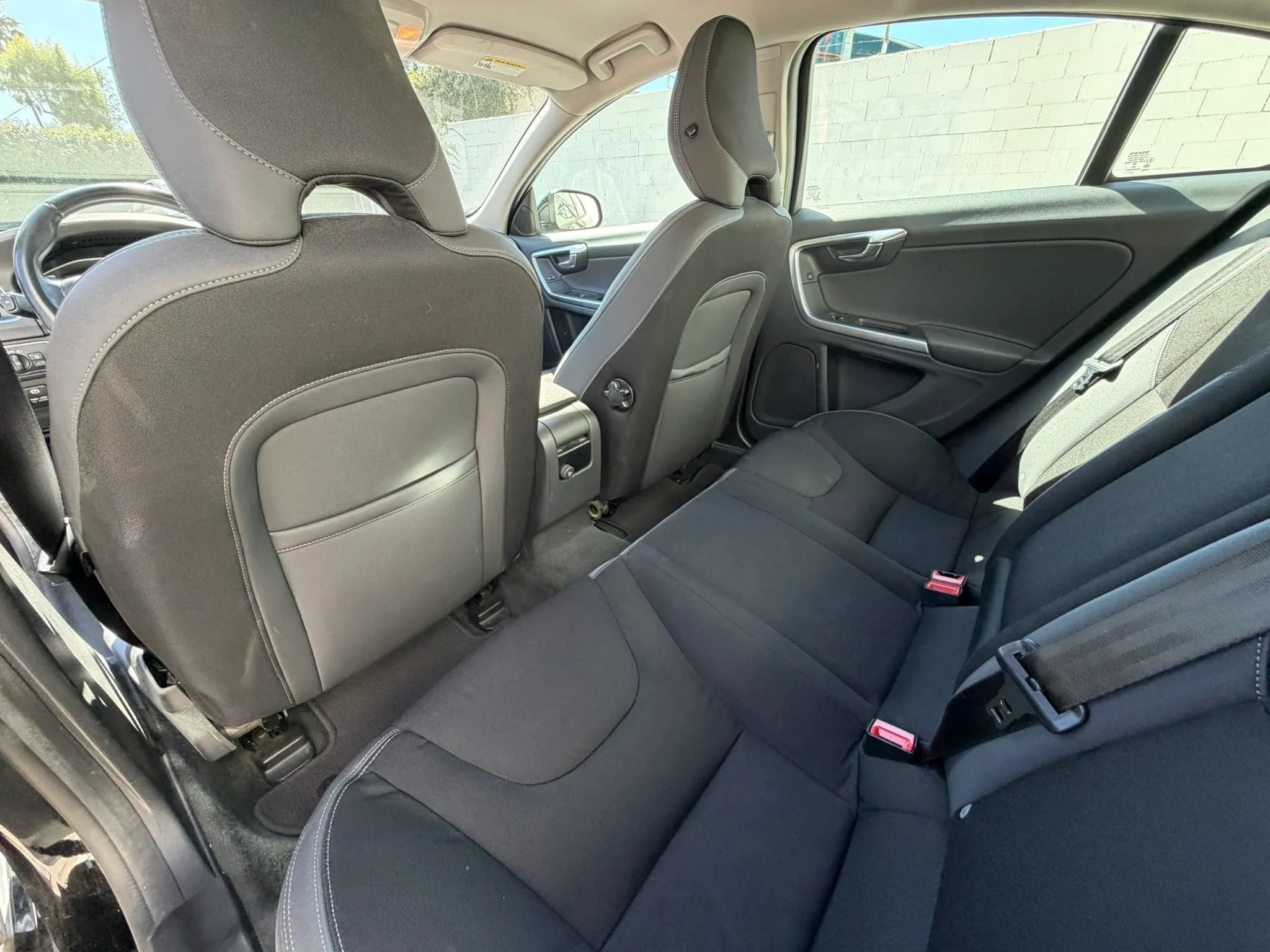 Used 2014 Volvo S60 T5 FWD image 45