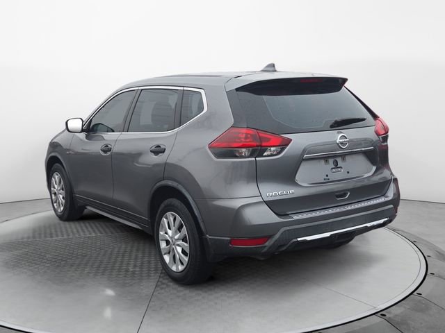Used 2018 Nissan Rogue S image 3