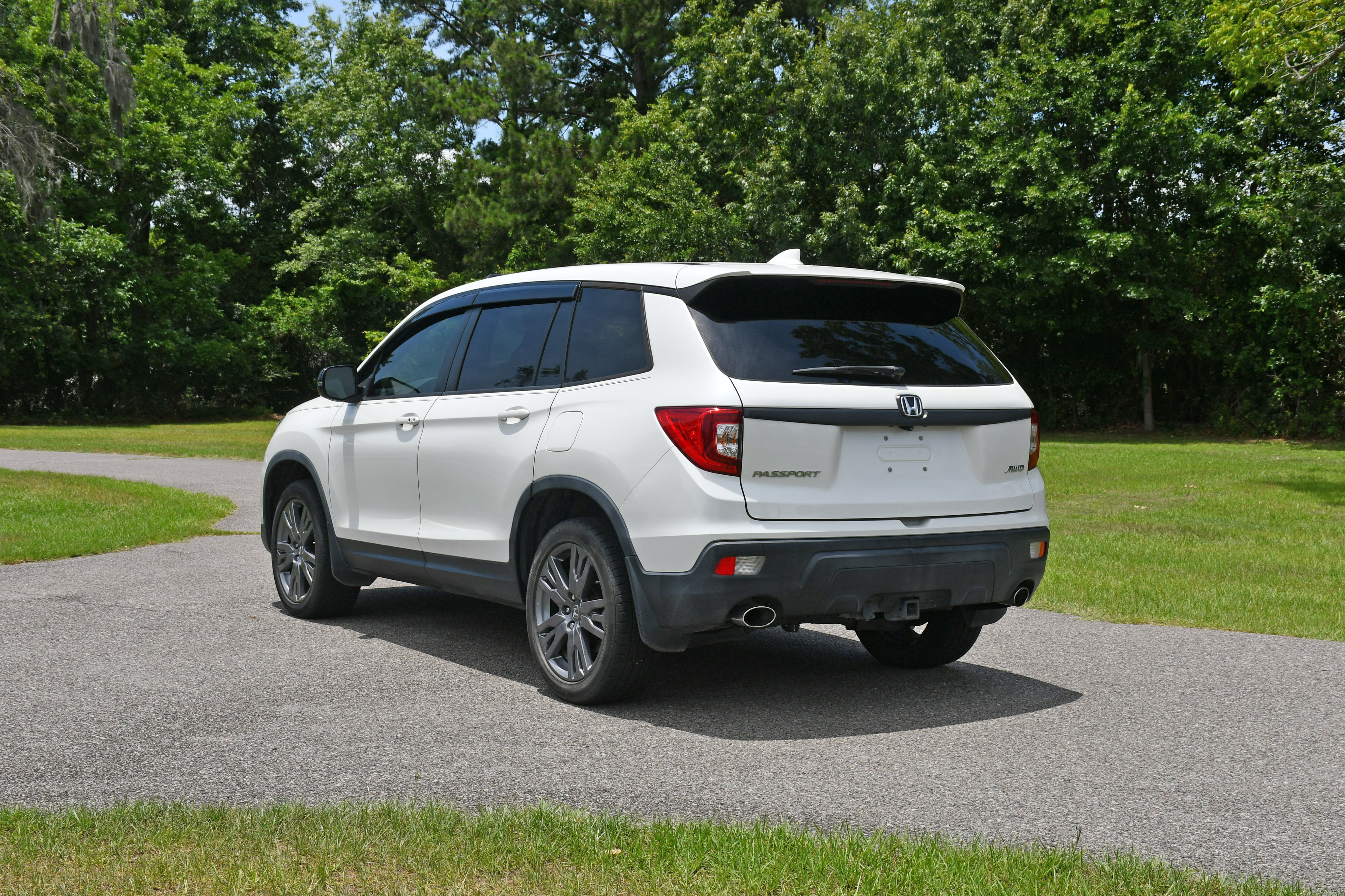 Used 2019 Honda Passport EX-L image 3