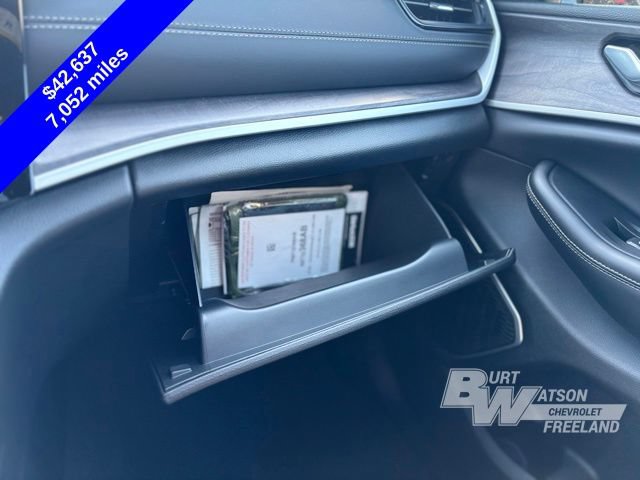 Used 2026 Jeep Grand Cherokee Limited w/ Limited Altitude Package AWD/4WD image 20