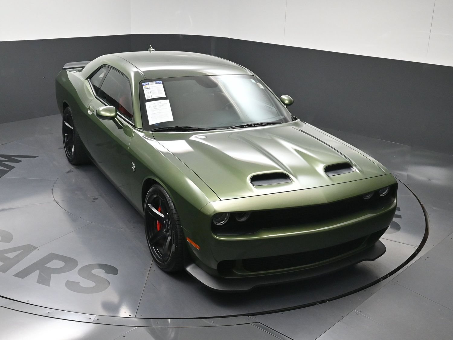 Used 2022 Dodge Challenger SRT Hellcat Redeye RWD image 31