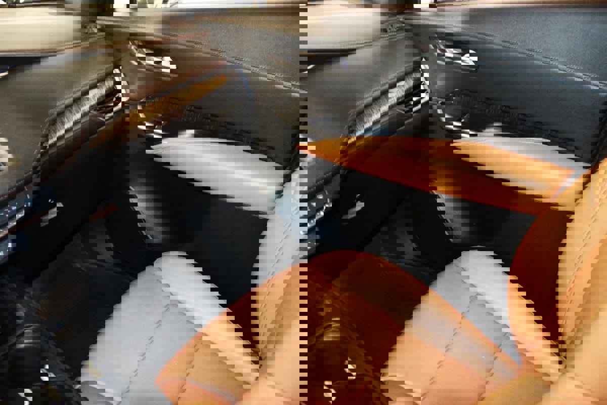 Used 2020 Cadillac XT4 Premium Luxury image 51