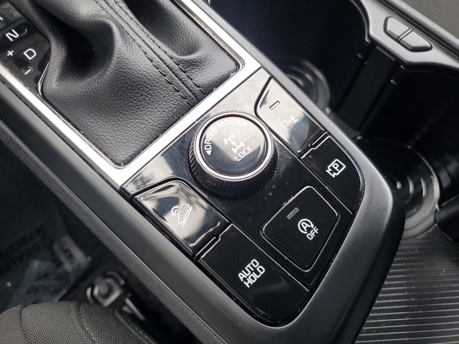 Used 2023 Kia Sportage LX image 25