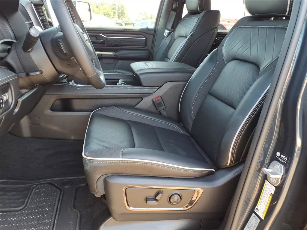Used 2026 RAM 1500 Limited AWD/4WD image 19