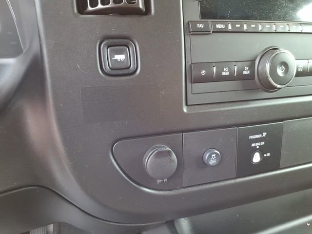 Used 2023 Chevrolet Express 2500 w/ Driver Convenience Package image 29
