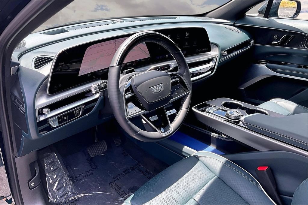 Used 2024 Cadillac Lyriq Sport w/ Nappa Leather Package AWD/4WD image 17