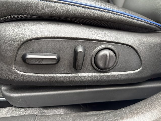 Used 2024 Buick Envista Sport Touring w/ Convenience I Package FWD image 21