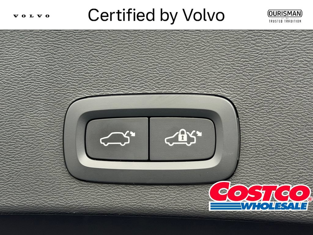 Used 2023 Volvo XC40 B5 Plus w/ Driver Assist Package AWD/4WD image 18