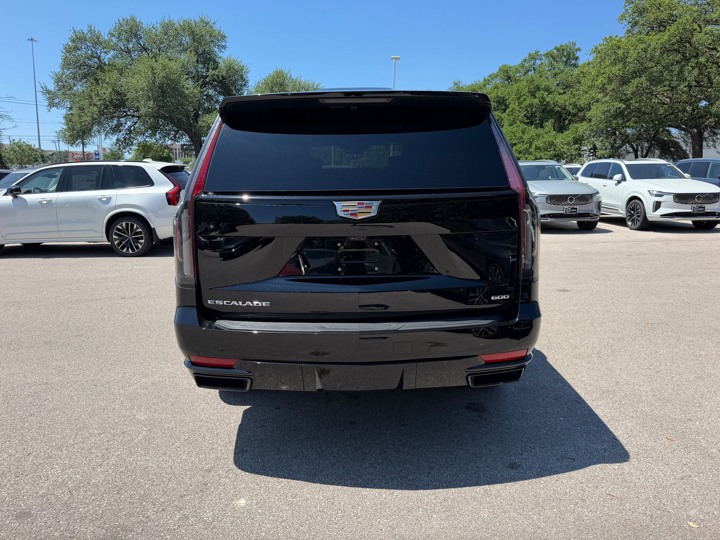 Used 2024 Cadillac Escalade Sport Platinum AWD/4WD image 5