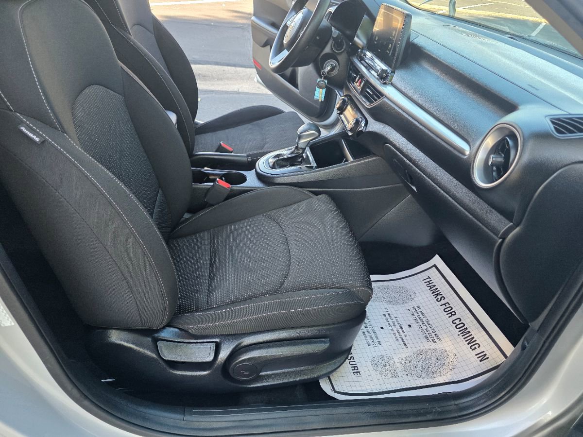 Used 2019 Kia Forte LXS image 26