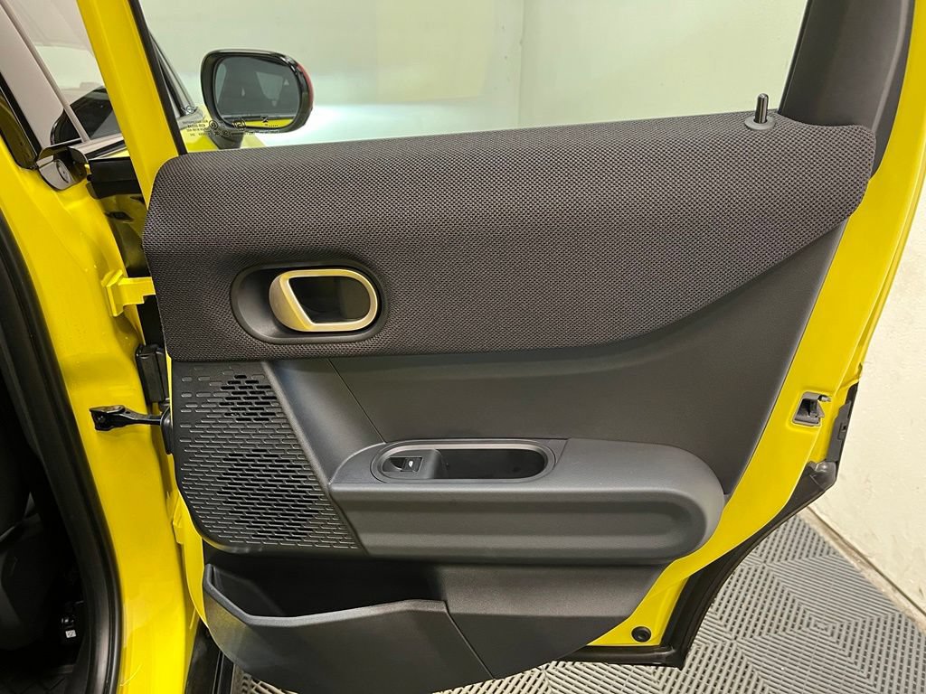Used 2025 MINI Cooper S FWD image 17