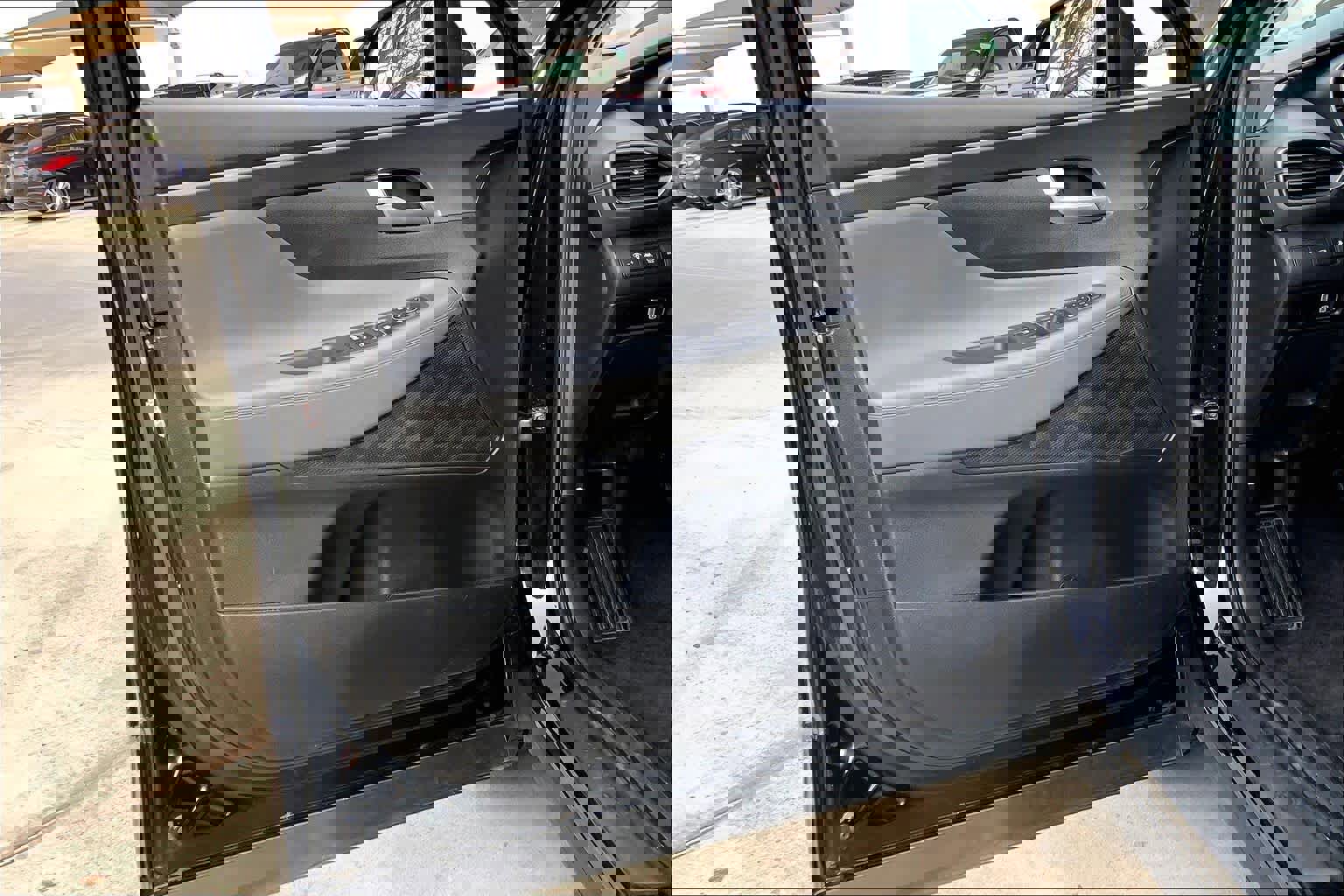 Used 2023 Hyundai Santa Fe SEL image 42