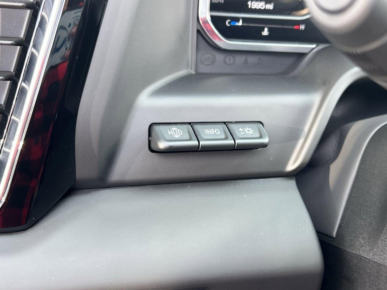 New 2025 GMC Sierra 3500 Denali w/ Denali Reserve Package image 26