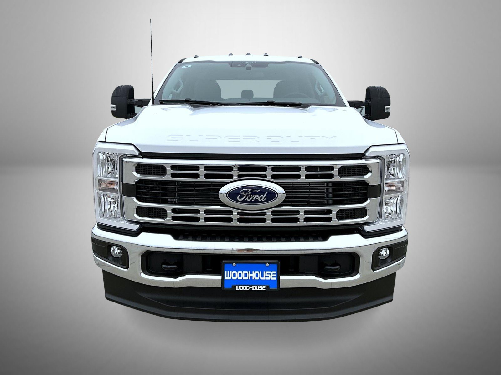 New 2026 Ford F250 XLT w/ FX4 Off-Road Package AWD/4WD image 2