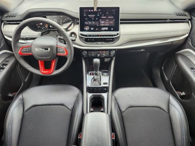 Used 2024 Jeep Compass Latitude image 26