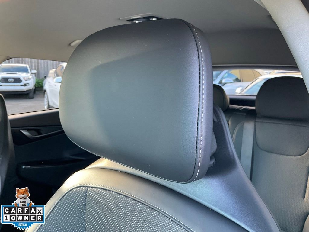 Used 2025 Kia EV6 Light w/ Light LR Technology Package image 17