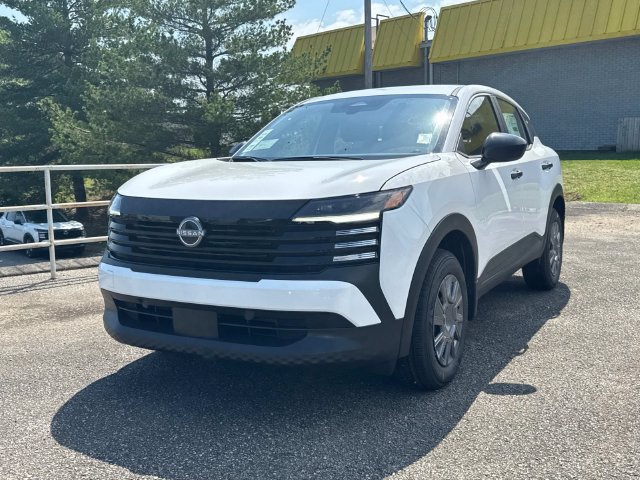 New 2026 Nissan Kicks S FWD image 8