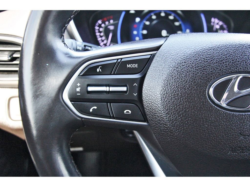 Used 2019 Hyundai Santa Fe Ultimate image 16
