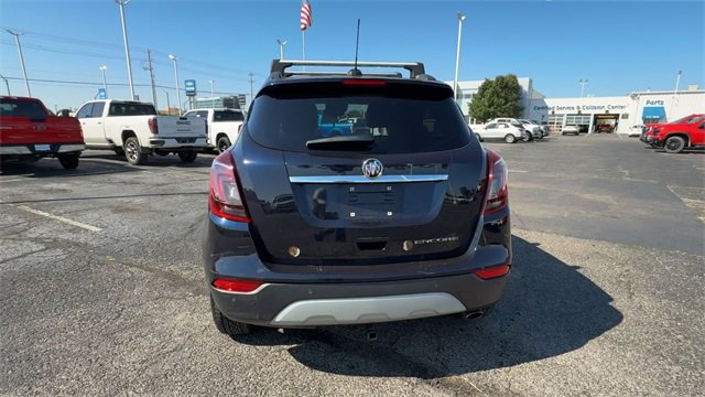 Used 2021 Buick Encore Preferred w/ Safety Package II image 7