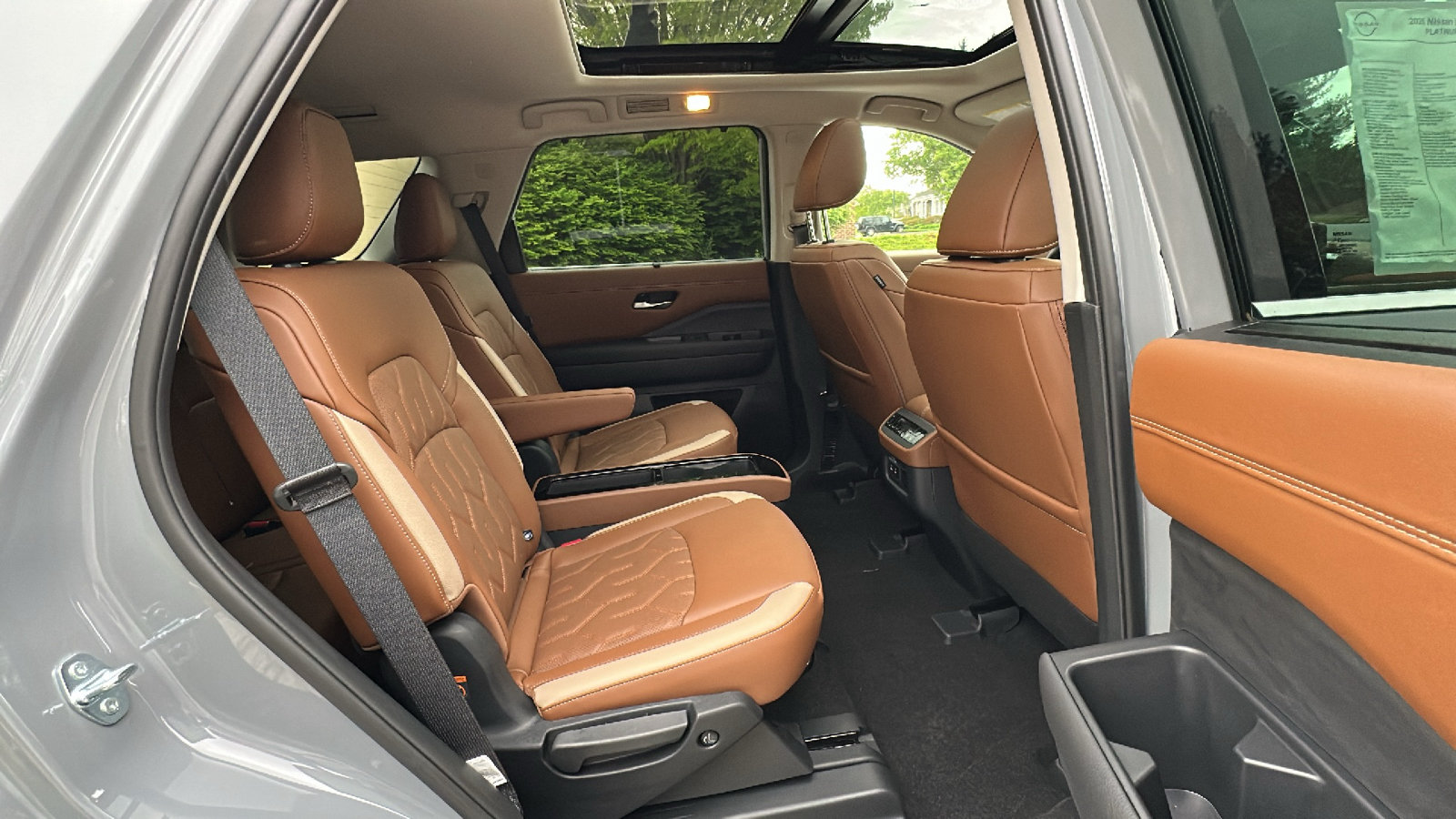 New 2026 Nissan Pathfinder Platinum AWD/4WD image 10