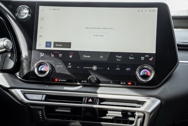 Used 2023 Lexus RX 350 AWD image 19