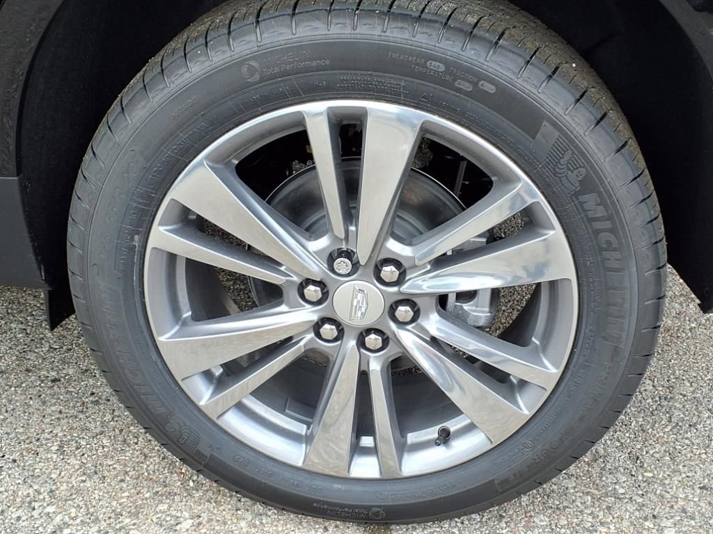 New 2025 Cadillac XT5 Premium Luxury w/ LPO, Floor Liner Package image 7