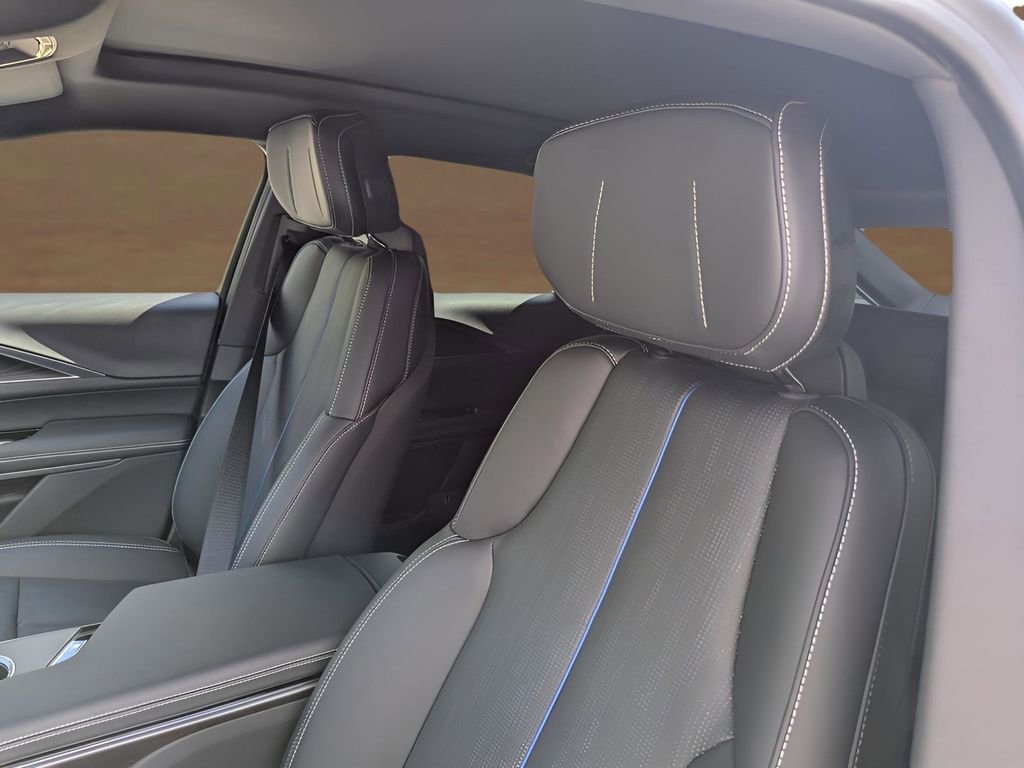 New 2026 Cadillac Lyriq Luxury w/ LPO, Floor Liner Package image 8