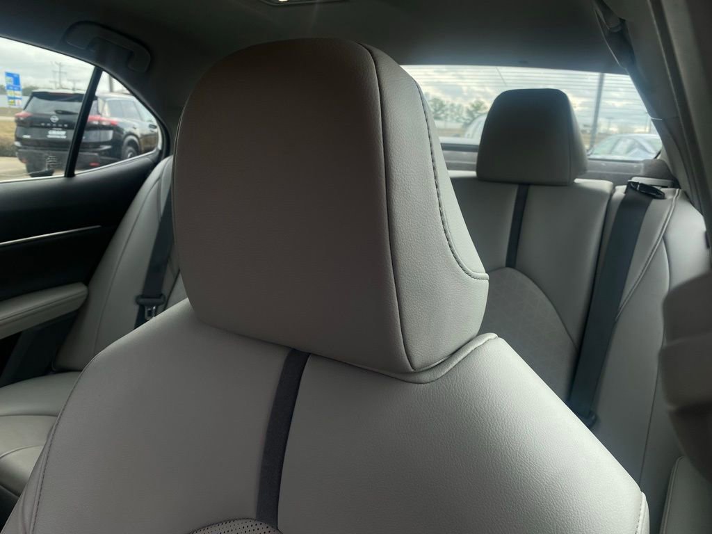 Used 2024 Toyota Camry XSE image 21