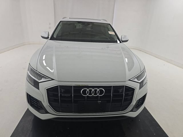 Used 2023 Audi Q8 Prestige w/ Prestige Package AWD/4WD image 2