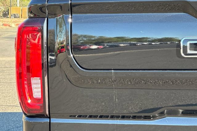 Used 2025 GMC Sierra 1500 AT4X image 50