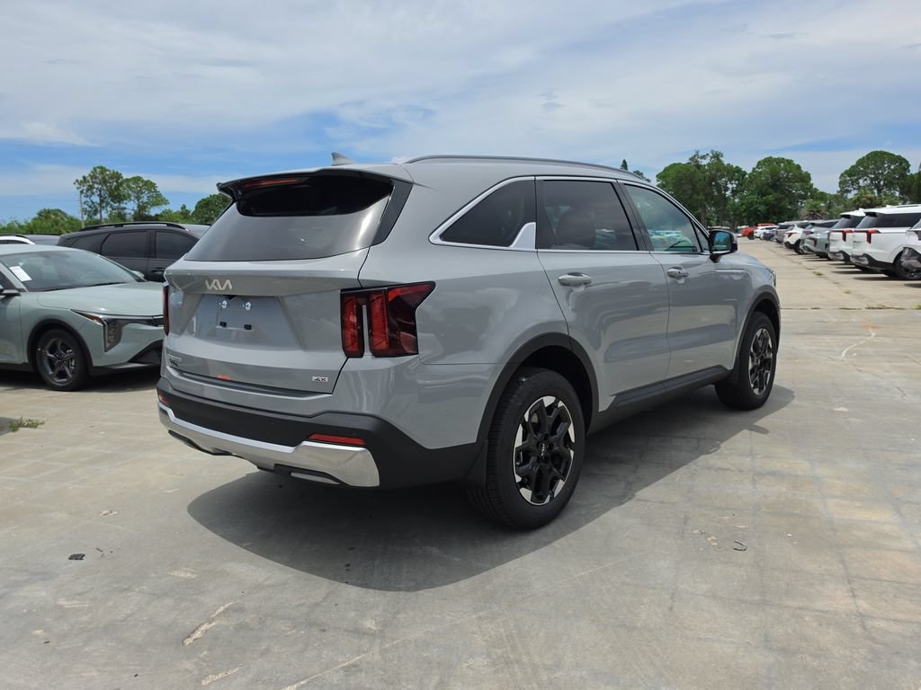 New 2026 Kia Sorento S AWD/4WD image 8
