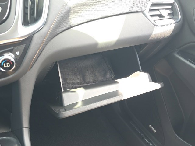Used 2024 Chevrolet Equinox Premier FWD image 21