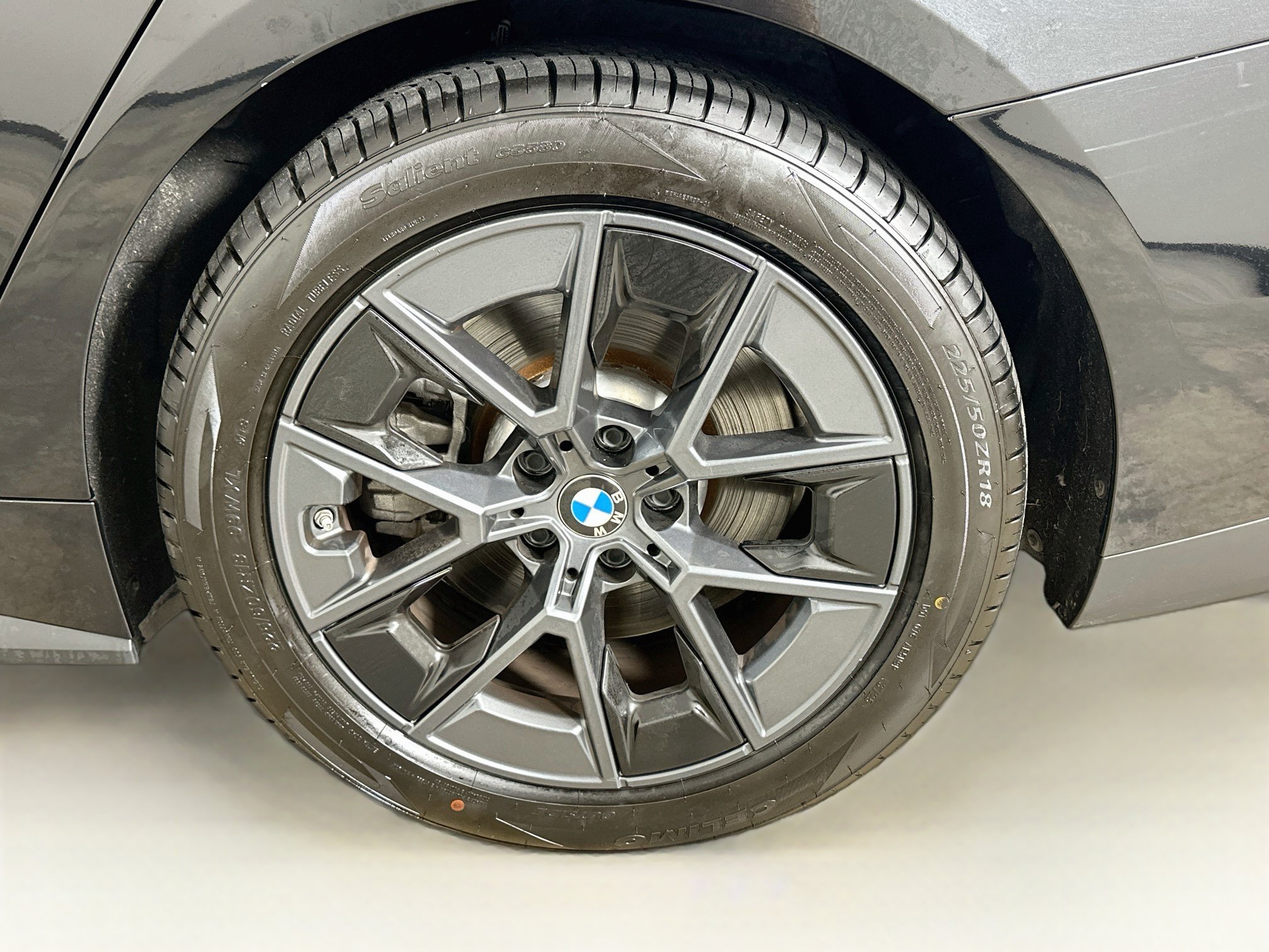 Used 2025 BMW i4 eDrive40 RWD image 11