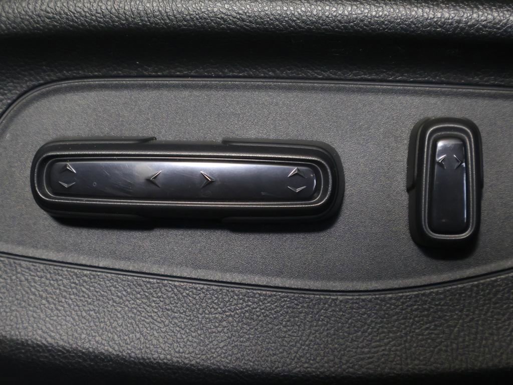 Used 2026 Honda HR-V EX-L image 29