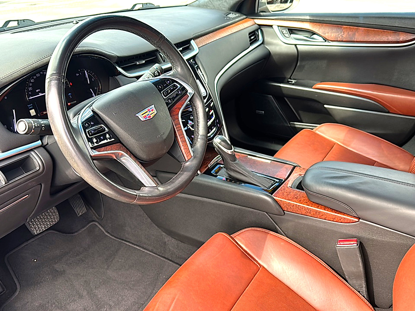 Used 2018 Cadillac XTS Luxury image 12