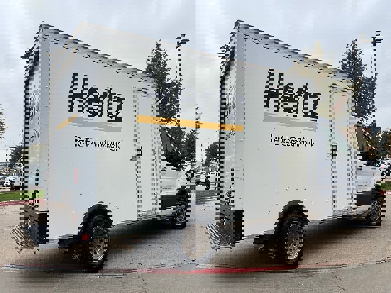 Used 2022 Ford Transit 350 DRW image 6