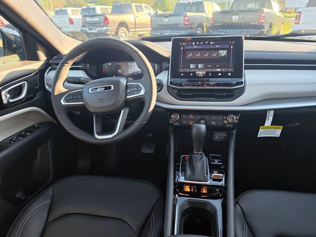 New 2026 Jeep Compass Limited AWD/4WD image 14