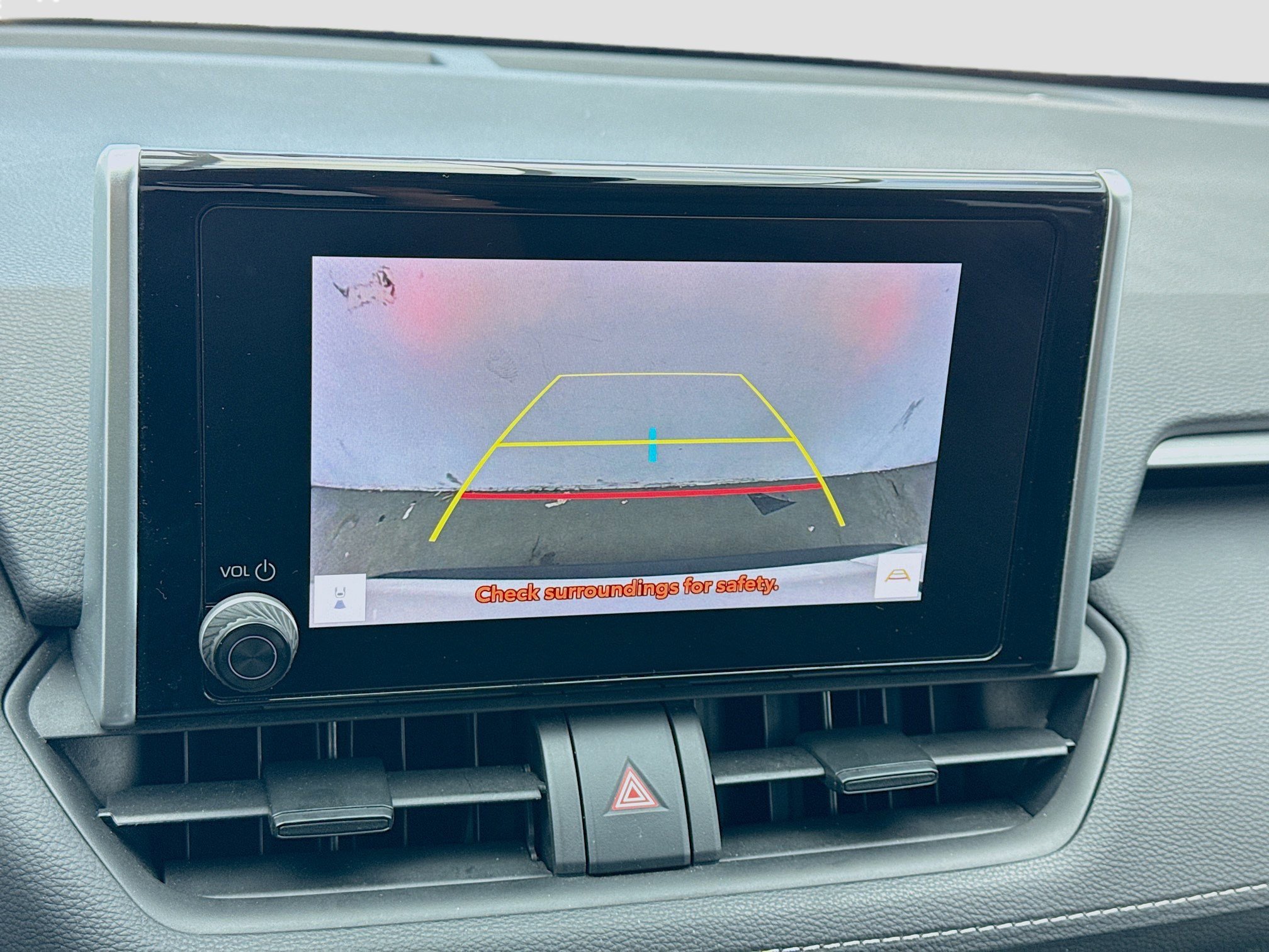 Used 2023 Toyota RAV4 LE image 10