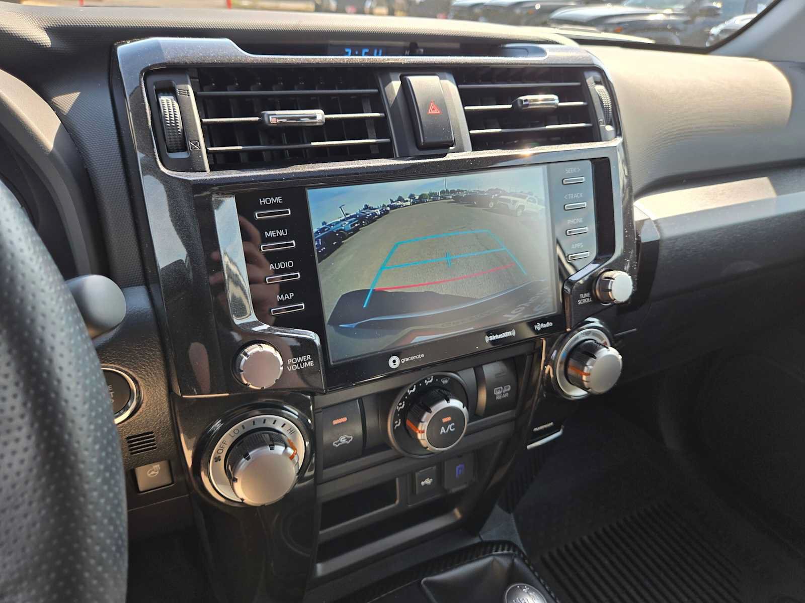 Used 2023 Toyota 4Runner TRD Off-Road Premium w/ Moonroof Package AWD/4WD image 30