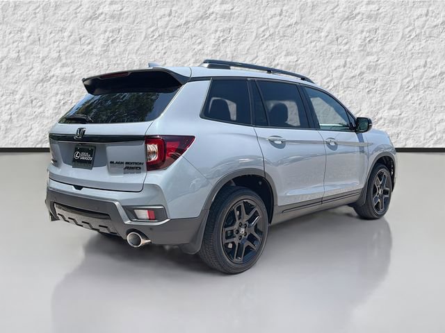 Used 2024 Honda Passport Black Edition image 3