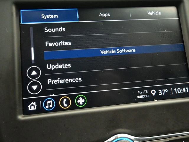 Used 2024 Chevrolet Equinox LS image 18