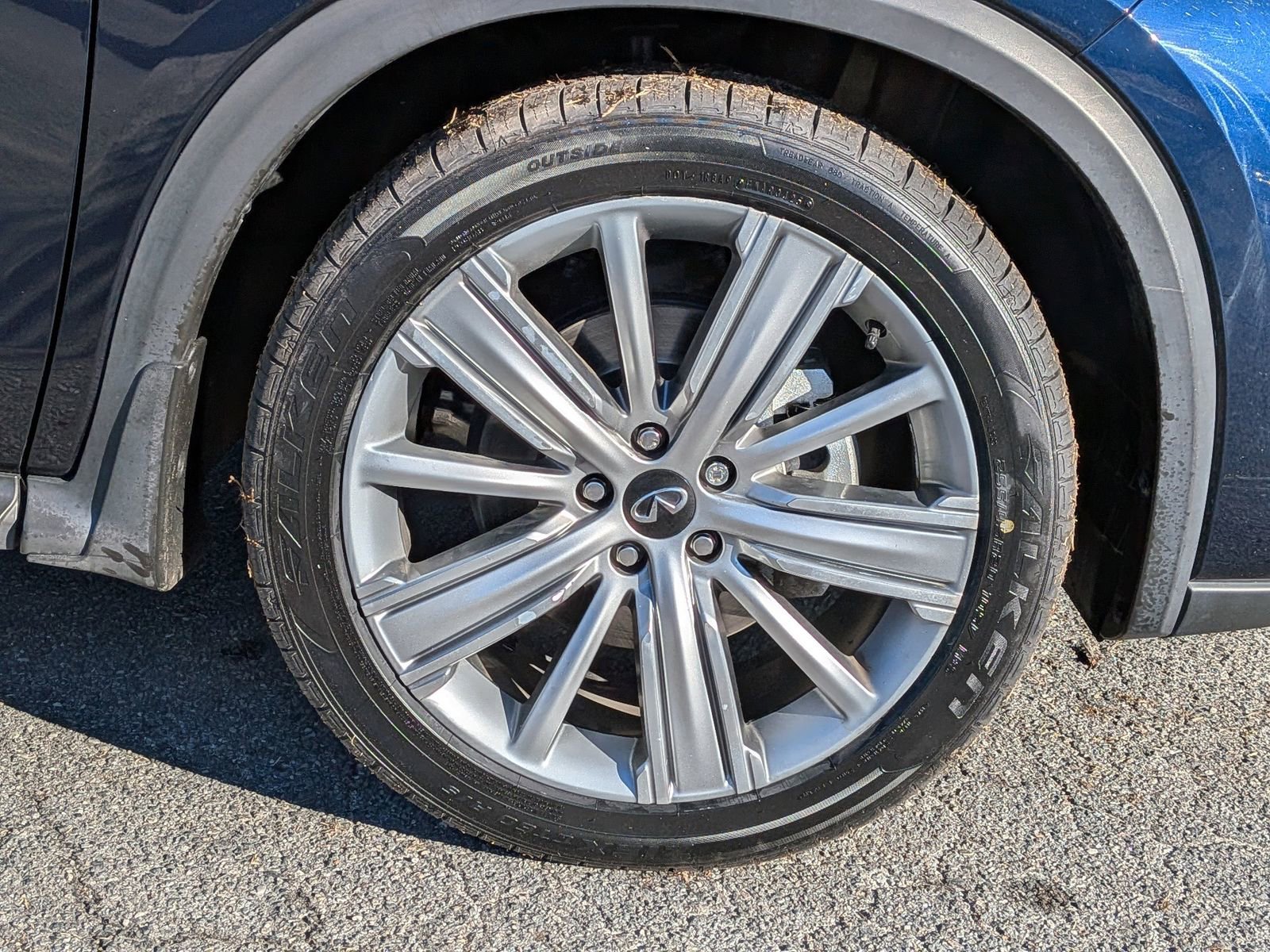 Used 2021 INFINITI QX50 Sensory w/ Cargo Package image 12