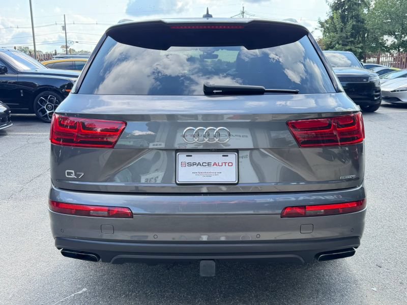 Used 2019 Audi Q7 3.0T Prestige AWD/4WD image 7