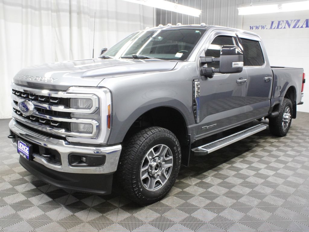 Used 2024 Ford F350 Lariat AWD/4WD image 9